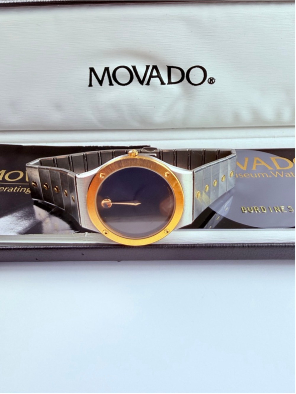 Movado Museum 87-A2-876k Mens Quartz Vtg 32mm Watch Box/ Papers Full Set 1980's